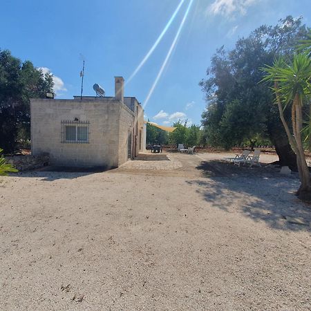 Casina Tra Gli Ulivi Villa Ostuni Exterior foto